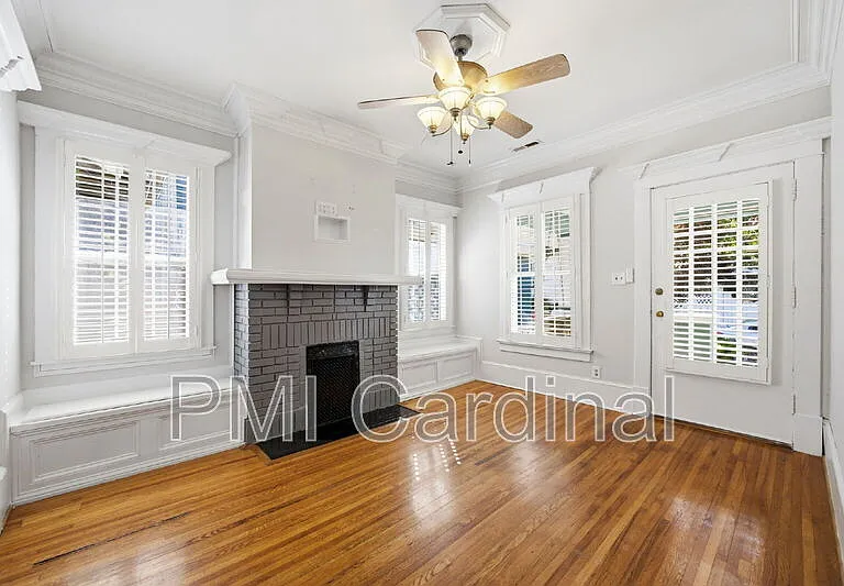 523 N Pine St — Photo 7