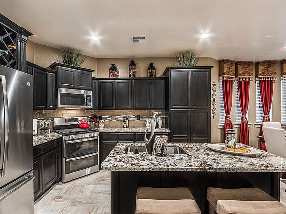 4th image of 6625 Flores Ln