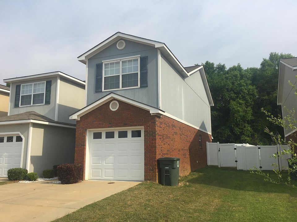 Front with Backyard Access