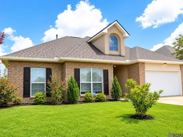 25950 Willow Wood St, Denham Springs, LA 70726