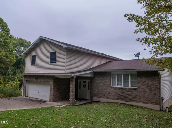 415 Linn St, Ebensburg, PA 15931
