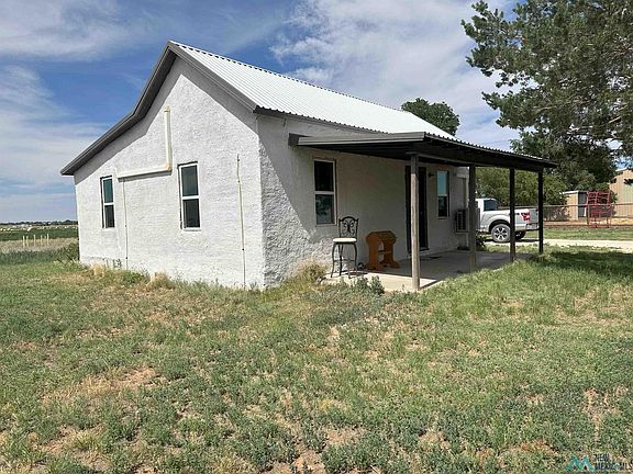 3rd image of 2136 S Roosevelt Rd S
