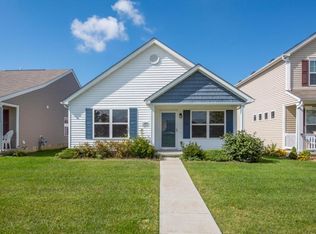 1389 Climbing Fig Dr, Blacklick, OH 43004