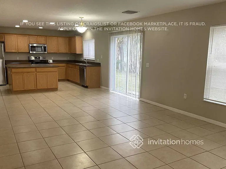 10415 Frog Pond Dr — Photo 4