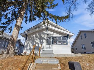 1117 19th Ave, Rock Island, IL 61201