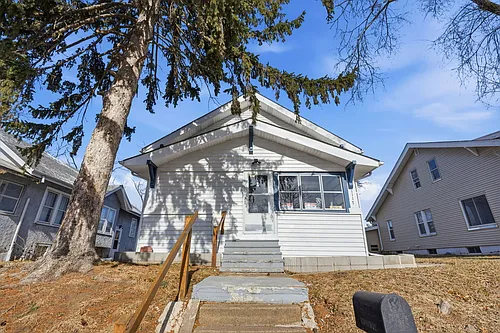 1117 19th Ave Photo 1