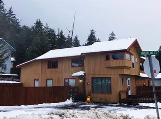 4462 Mountainside Dr, Juneau, AK 99801
