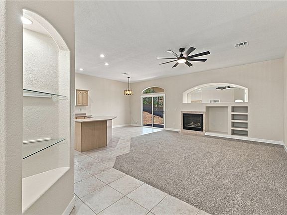 4th image of 2922 Ladera Drive
