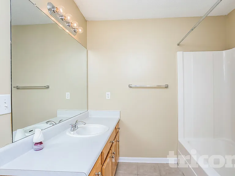 653 Windy Way — Photo 10
