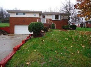 1535 Oneida Dr, Clairton, PA