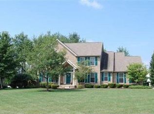 490 Sara Ln, Akron, OH 44321