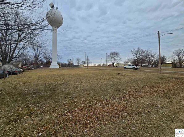 S Hendricks St, Lowry City, MO 64763