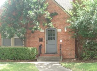 1313 Peden St APT 2, Houston, TX 77006