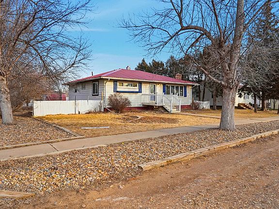 3rd image of 116 6th St