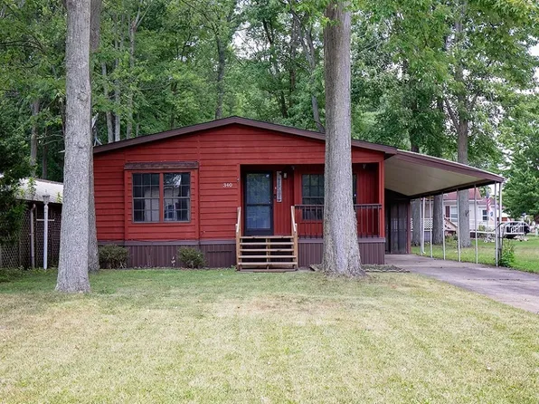 340 Ashwood Ave, Elyria, OH 44035