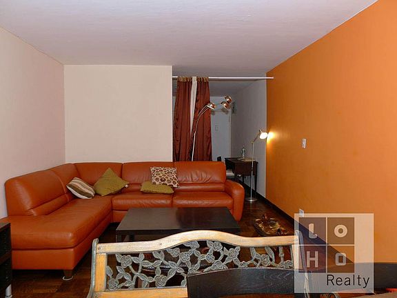 5th image of 575 Grand St APT E1207