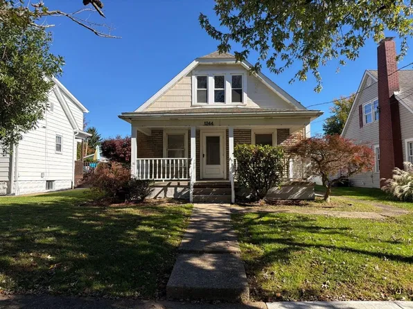 1244 Elmhurst Dr, Weirton, WV 26062