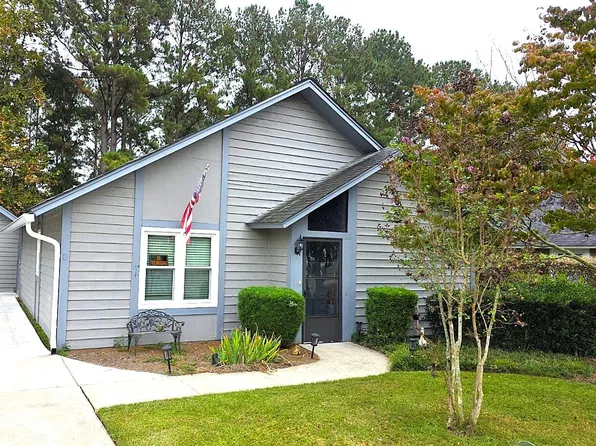 50 Andre Michaux Rd, Santee, SC 29142
