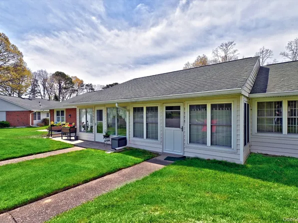 110 Exmore Court #A, Ridge, NY 11961