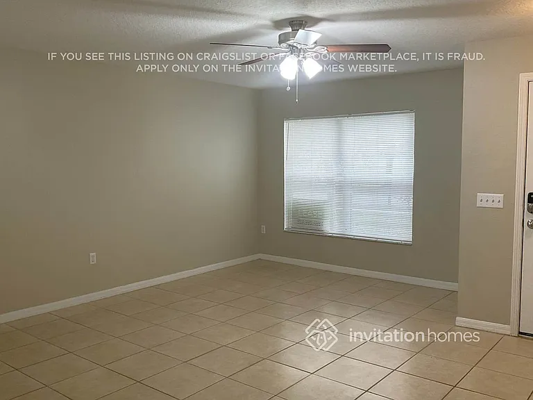 10415 Frog Pond Dr — Photo 2