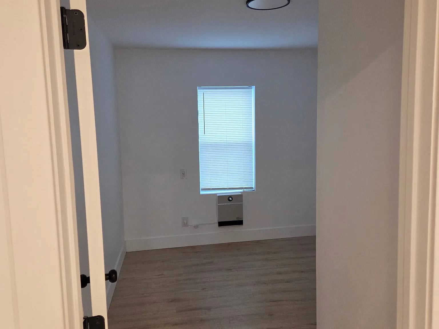 2 bed, 900 sqft, $1,650 — Photo 1