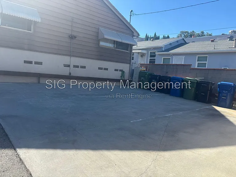 10222 McClemont Ave — Photo 16