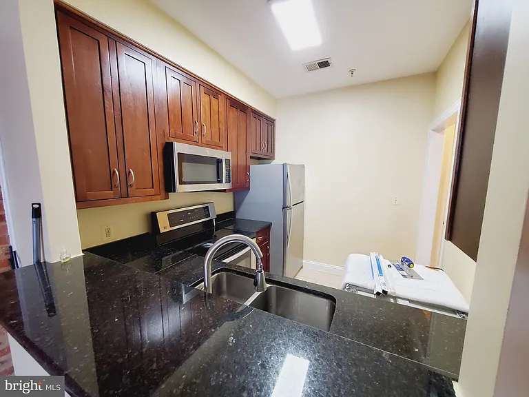 1624 Gwynns Falls Pkwy #4 — Photo 8