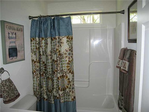 5th image of 180 Saco Avenue #44