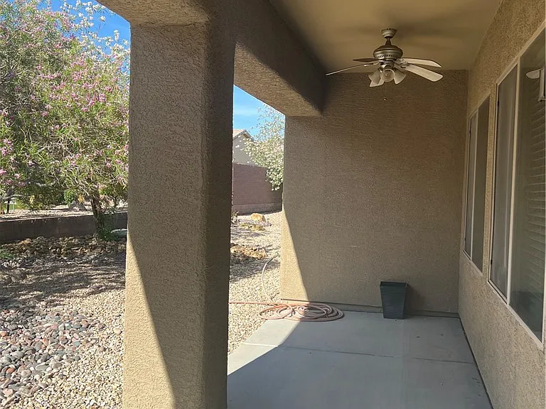 6092 Fox Creek Ave — Photo 2