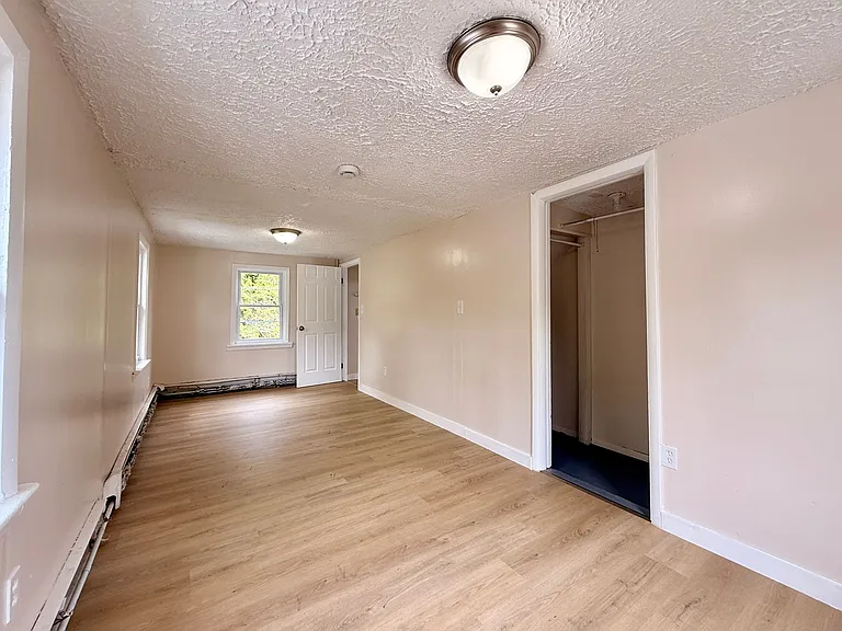 58 S. Pine St — Photo 11