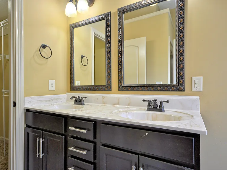 3723 Tradewinds Ter — Photo 27
