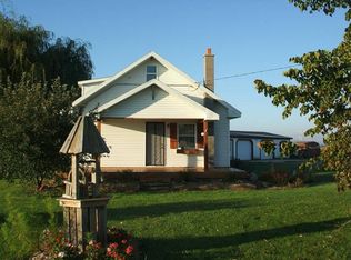 4210 E Hayes Rd, Ithaca, MI 48847