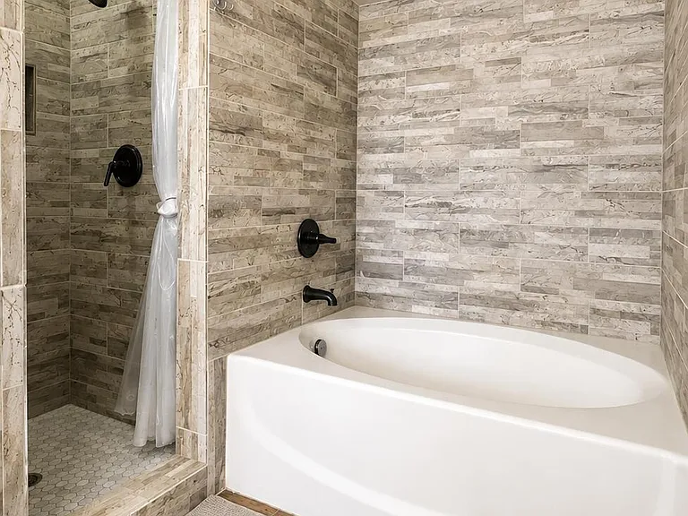 836 Sunset Park Dr — Photo 21