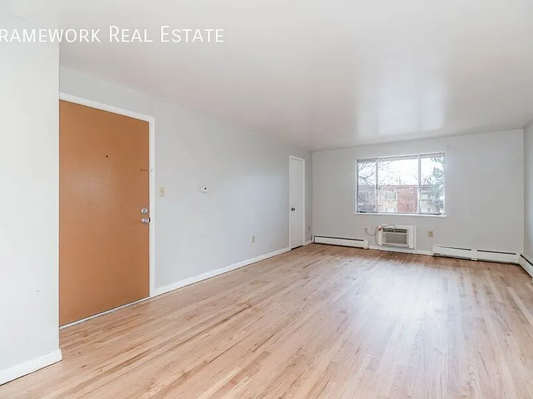 717 Oak St #2 — Photo 18
