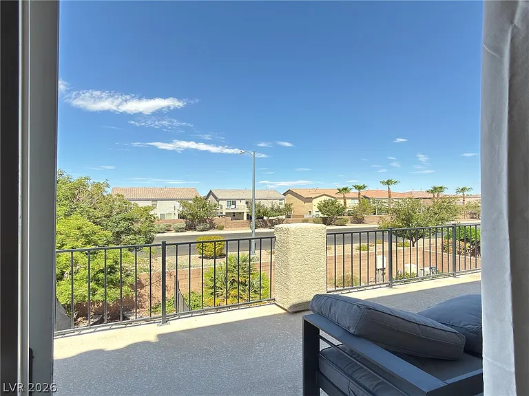 1153 Bear Head St — Photo 32