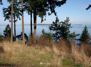 769 Raccoon Point Rd, Eastsound, WA 98245