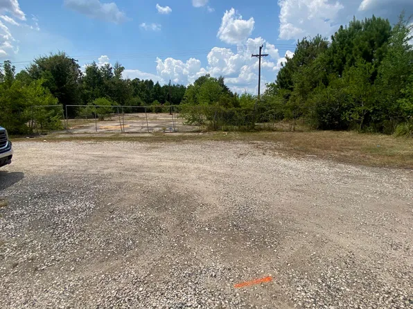 853 Parish Rd, Lake Charles, LA 70611