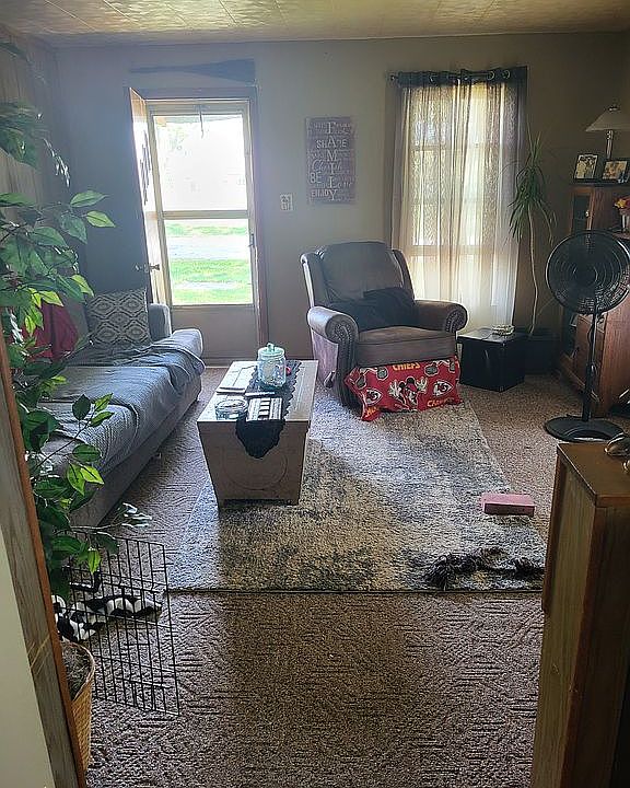 Front room 