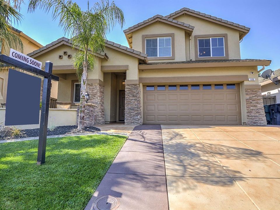 2nd image of 125 La Vina Ct