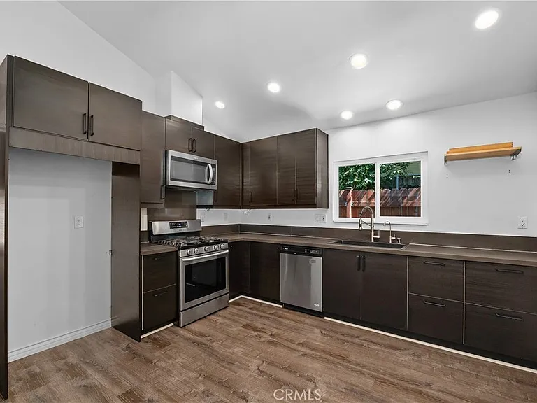 8349 Lurline Ave — Photo 33