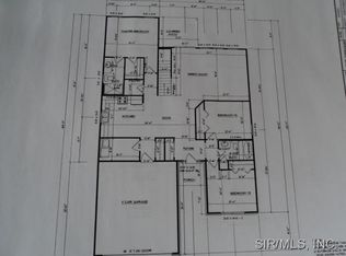 515 W Laurel St, Millstadt, IL