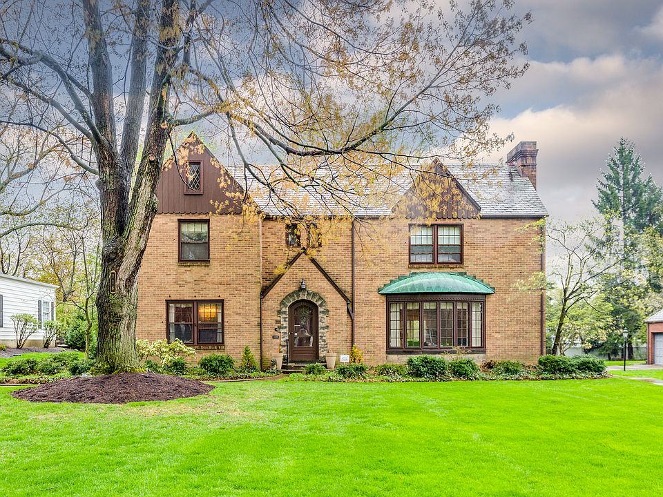 Historic Ridgewood home 