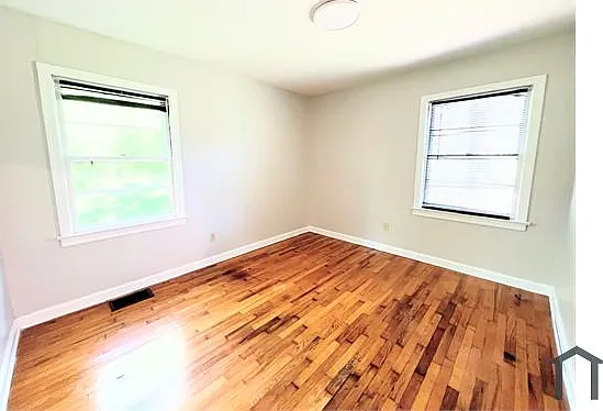 4 bed, 1682 sqft, $1,500 — Photo 4