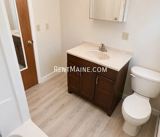 176 Augusta Rd #10 — Photo 5