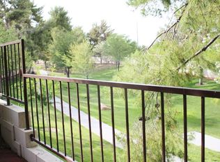 9736 Trail Rider Dr, Las Vegas, NV 89117