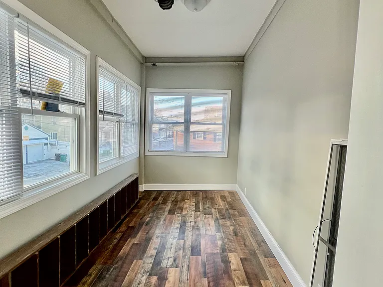 76 Mount Vernon St #1 — Photo 14