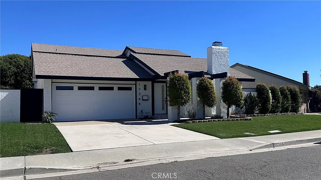 5 bed, 2158 sqft, $6,300 — Photo 1