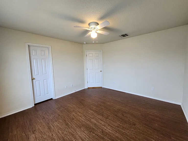 3014 Green Mountain Dr — Photo 19