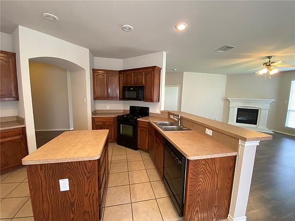 2nd image of 6116 Farrah Dr