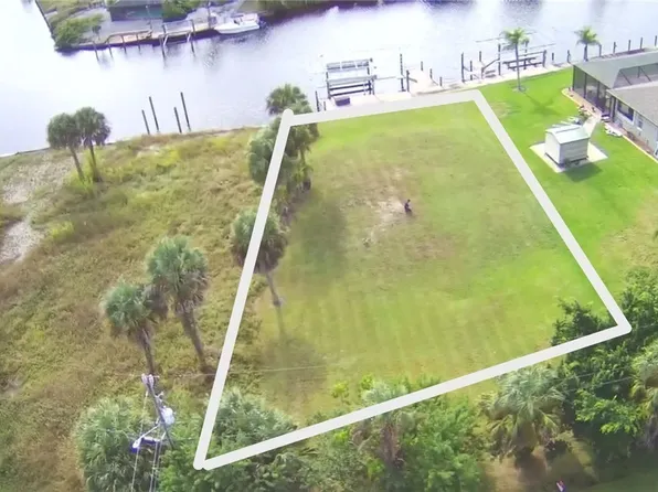 13425 Marquette Blvd, Fort Myers, FL 33905